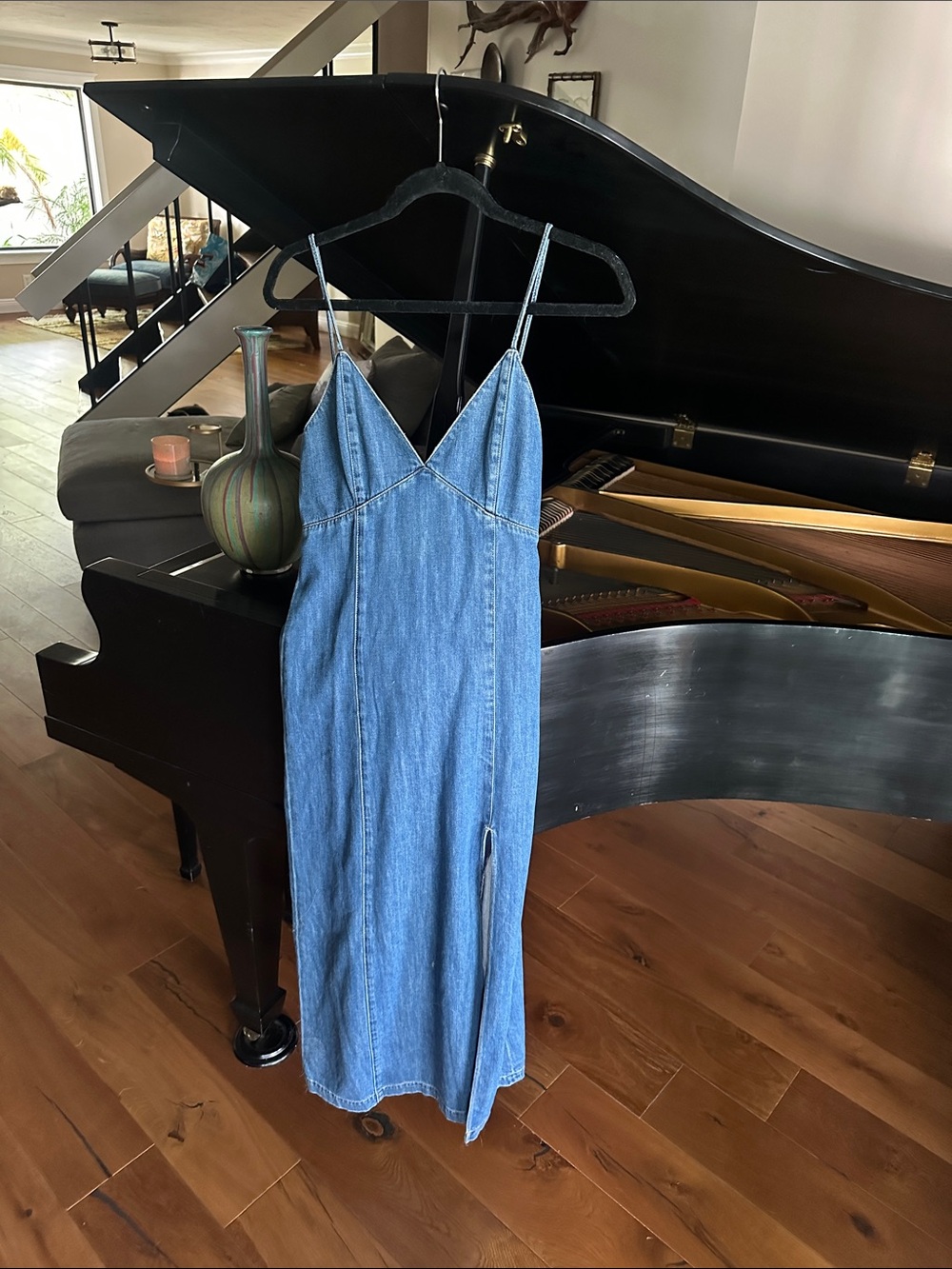Alice + Olivia denim dress excellent condition